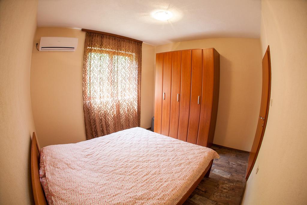Apartment Bambo Tre Sorrele コトル エクステリア 写真
