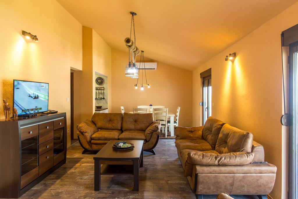 Apartment Bambo Tre Sorrele コトル エクステリア 写真